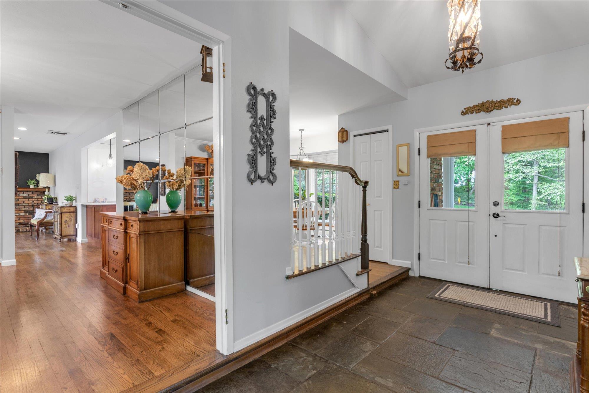 #18 photo, 17 Bramble Lane, Melville , NY 11747