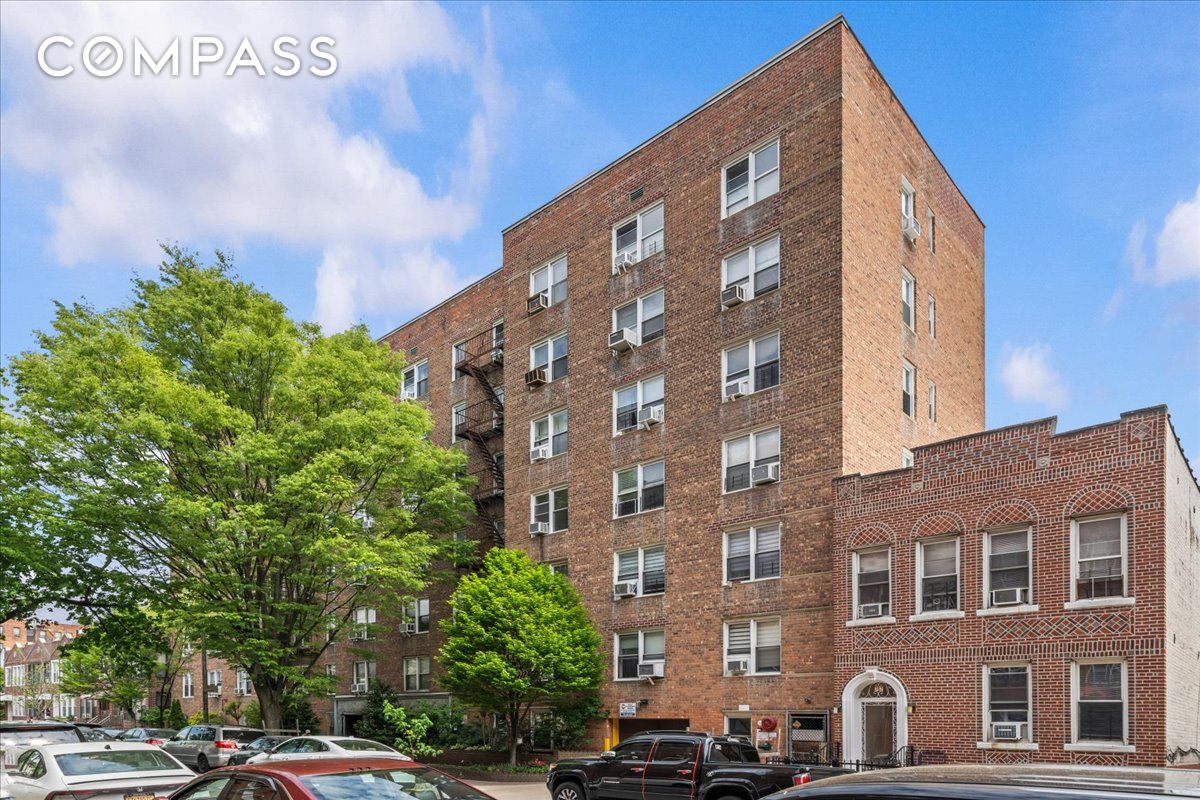 #15 photo, 759 E 10th Street, ブルックリン区 Midwood , NY 11230