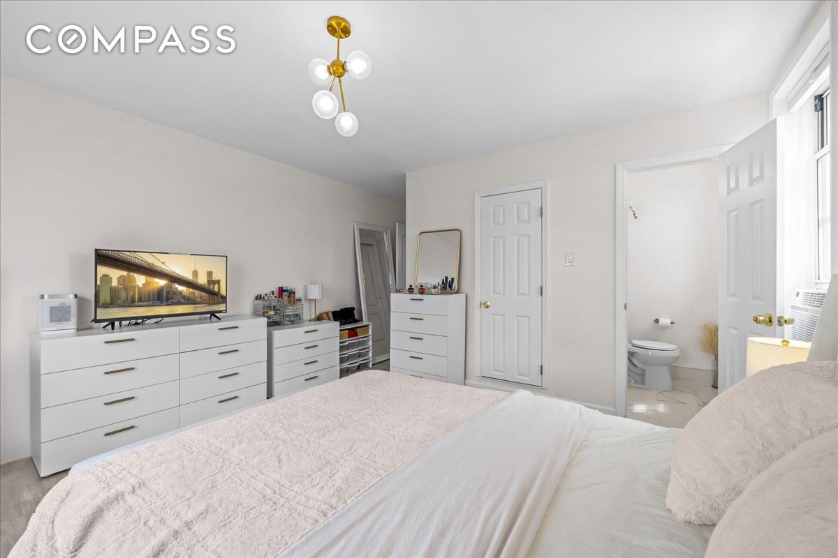 #9 photo, 759 E 10th Street, ブルックリン区 Midwood , NY 11230