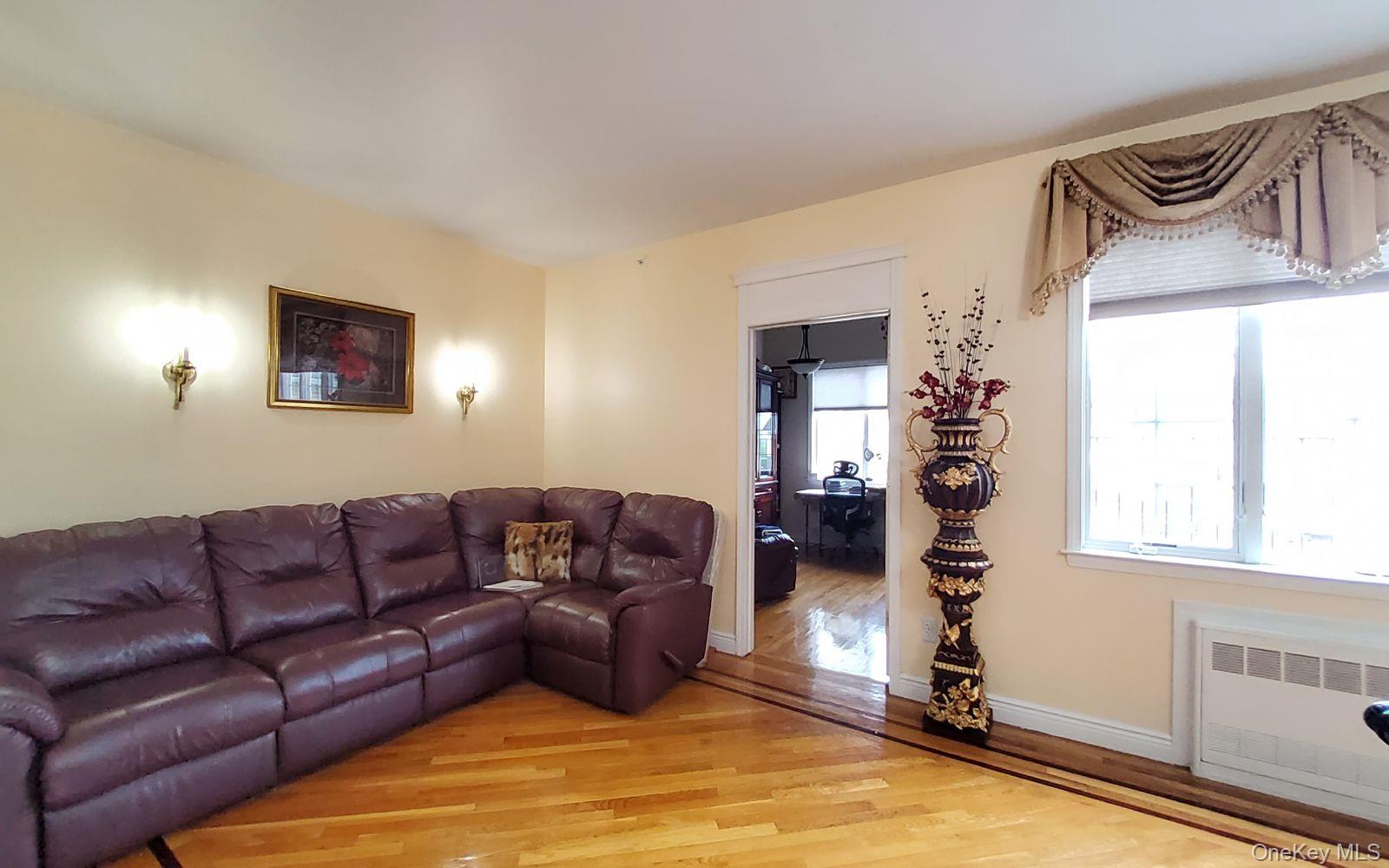 #17 photo, 8 Lemberg Court, Monroe , NY 10950