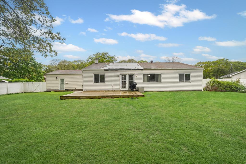 #6 photo, 35 Timber Trail Lane, 東長島 Medford , NY 11763