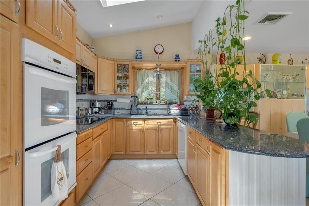 #10 photo, 3496 Bay Front Drive, ناسو Baldwin , NY 11510