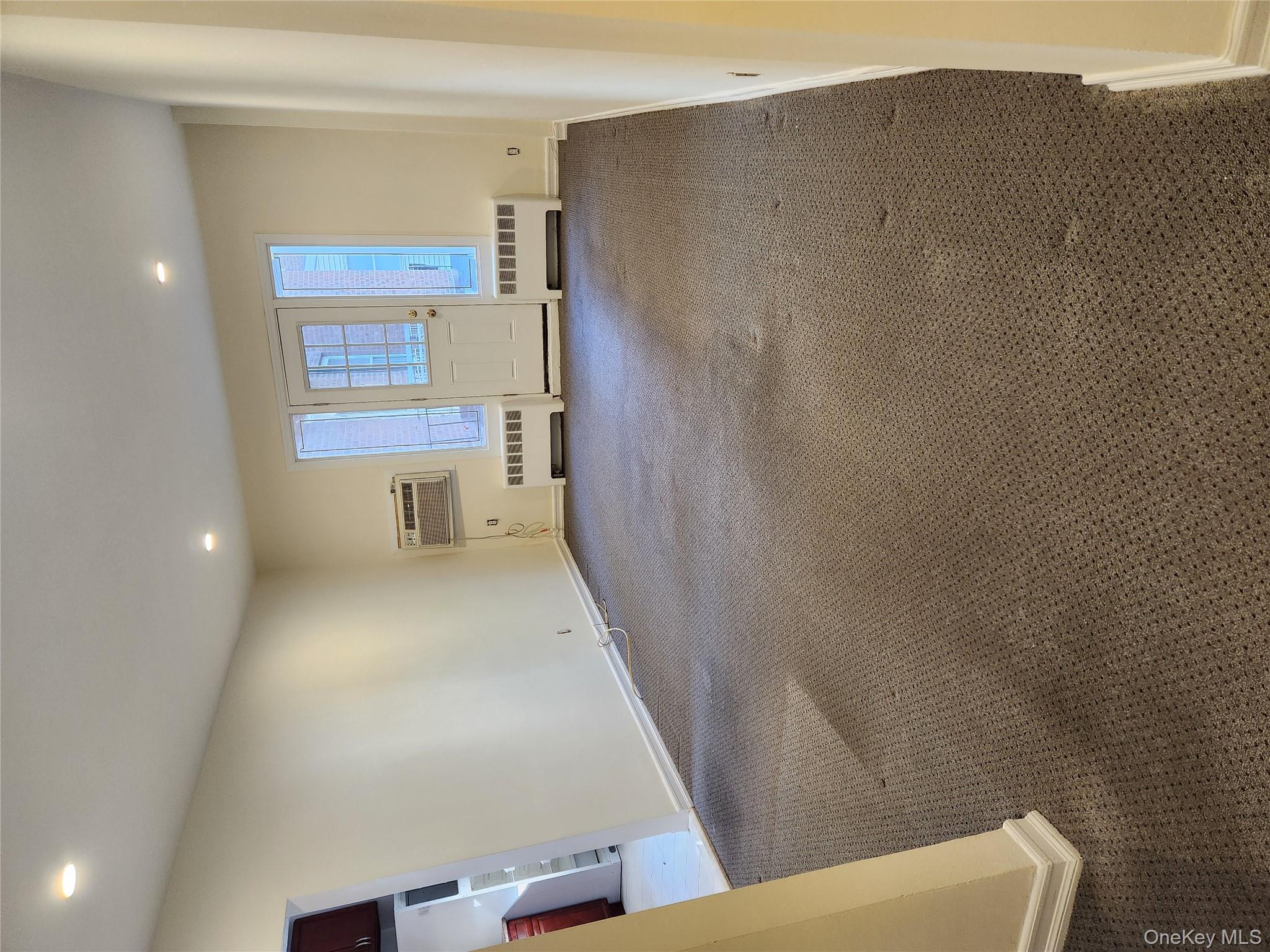 #5 photo, 285 Central Avenue, ナッソー郡 Lawrence , NY 11559