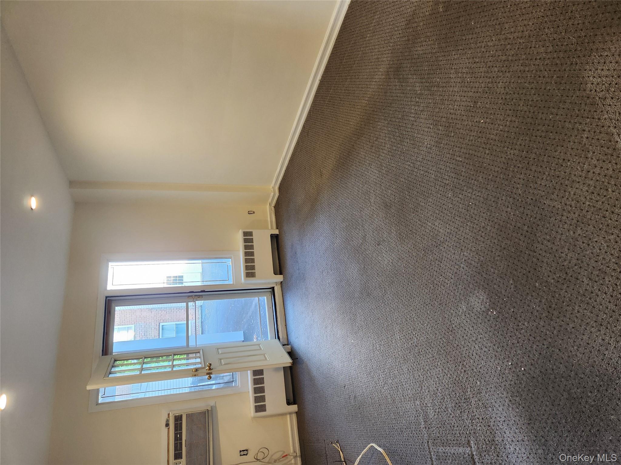 #6 photo, 285 Central Avenue, ナッソー郡 Lawrence , NY 11559