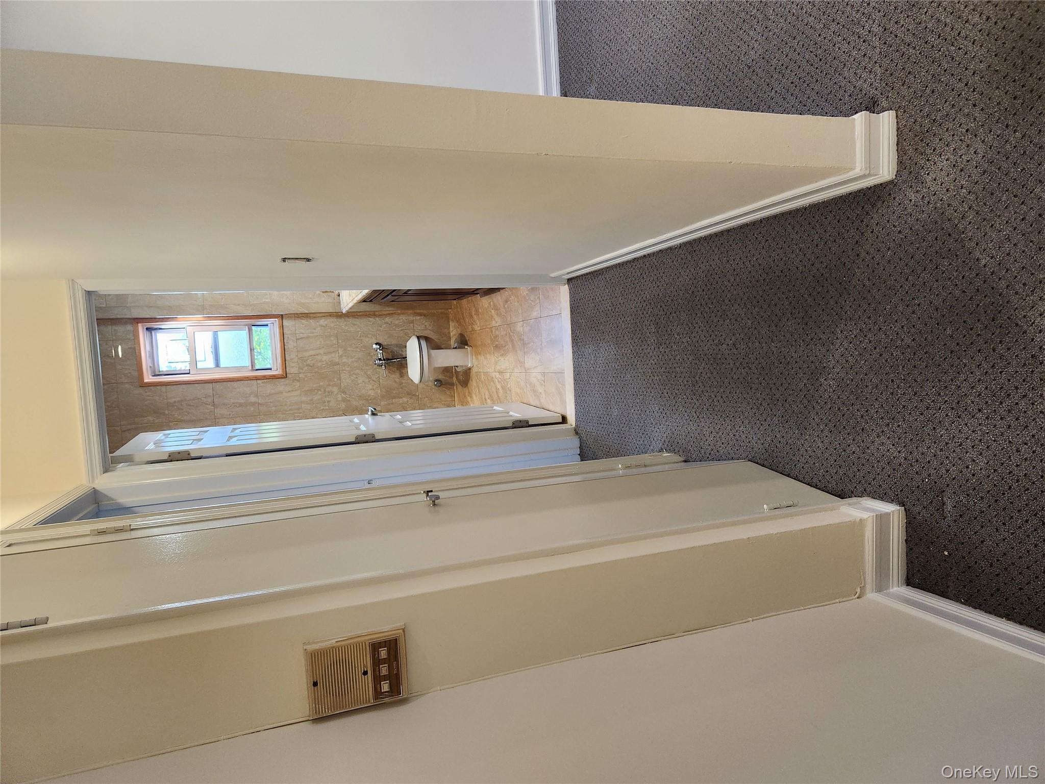 #9 photo, 285 Central Avenue, ナッソー郡 Lawrence , NY 11559