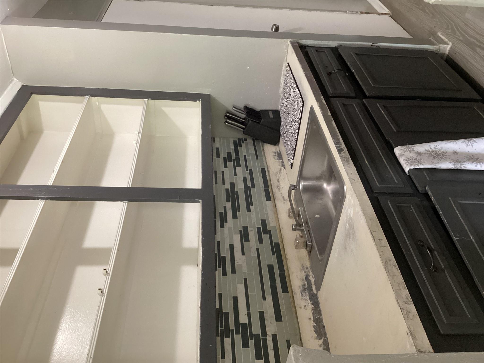 #4 photo, 3176 Decatur Avenue, ブロンクス区 Bronx , NY 10467