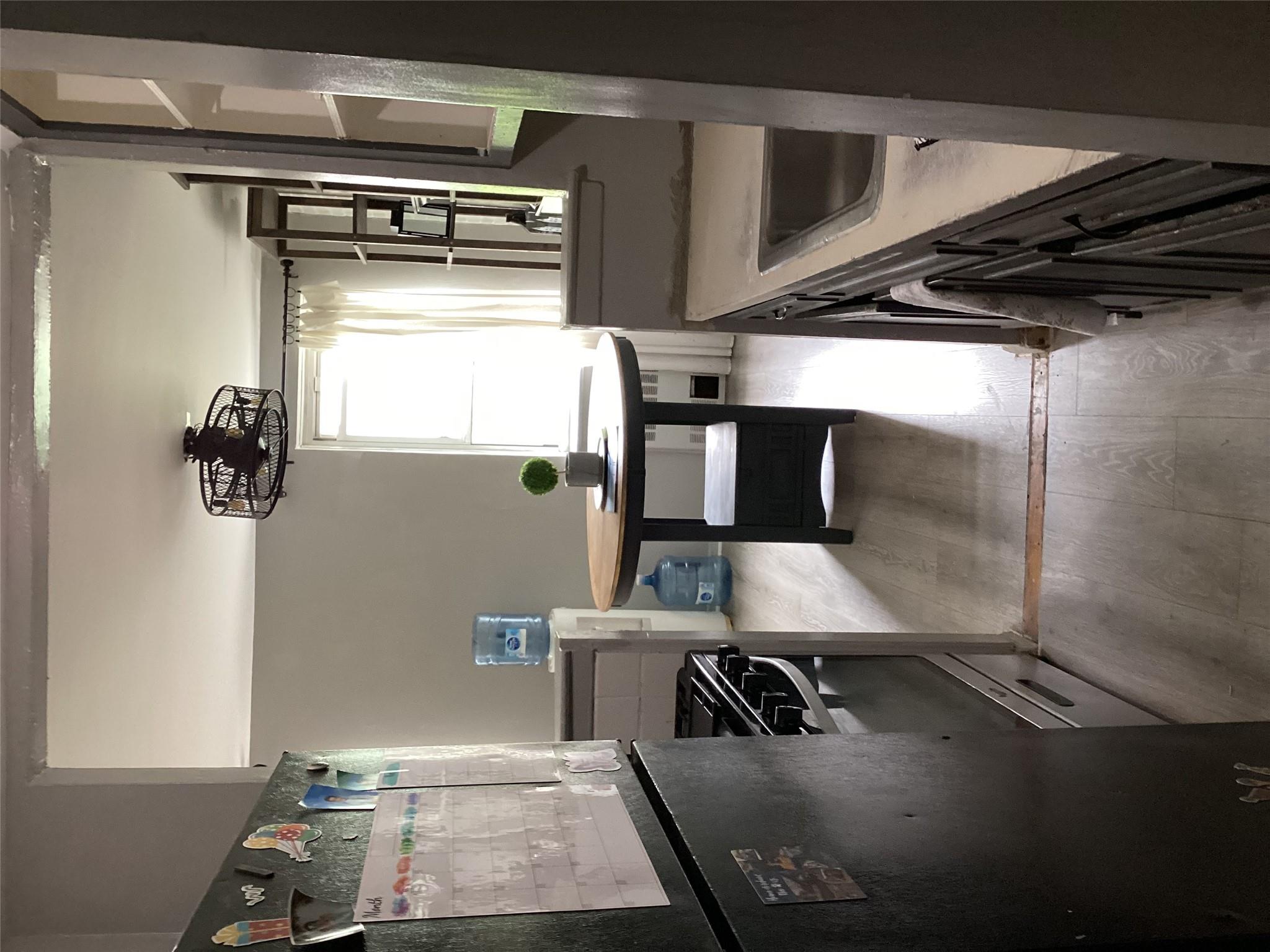 #5 photo, 3176 Decatur Avenue, ブロンクス区 Bronx , NY 10467