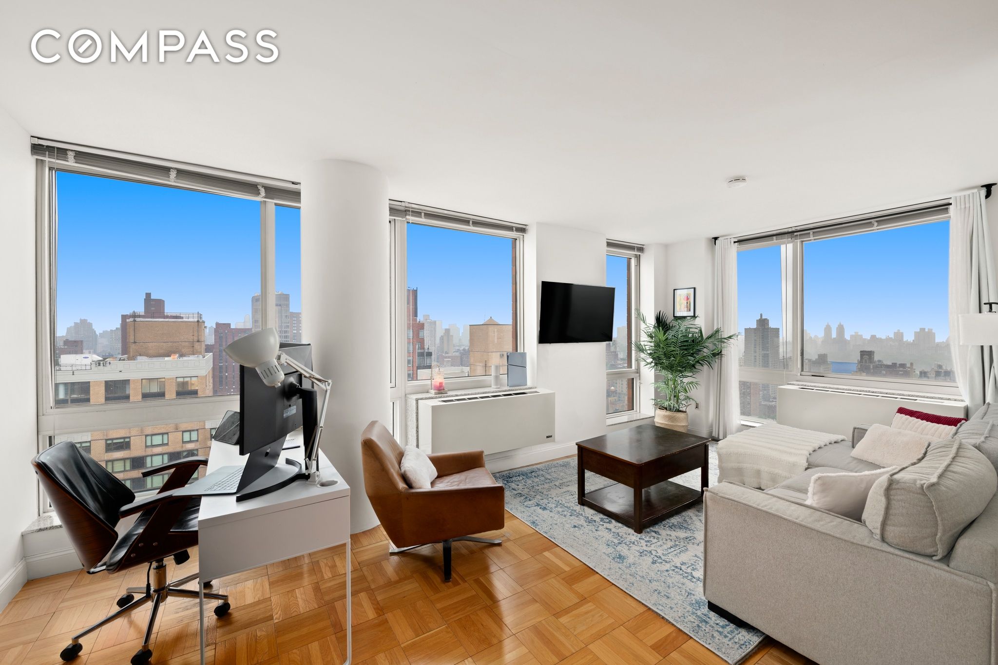 #1 photo, 215-217 E 96th Street, Upper East Side , NY 10128