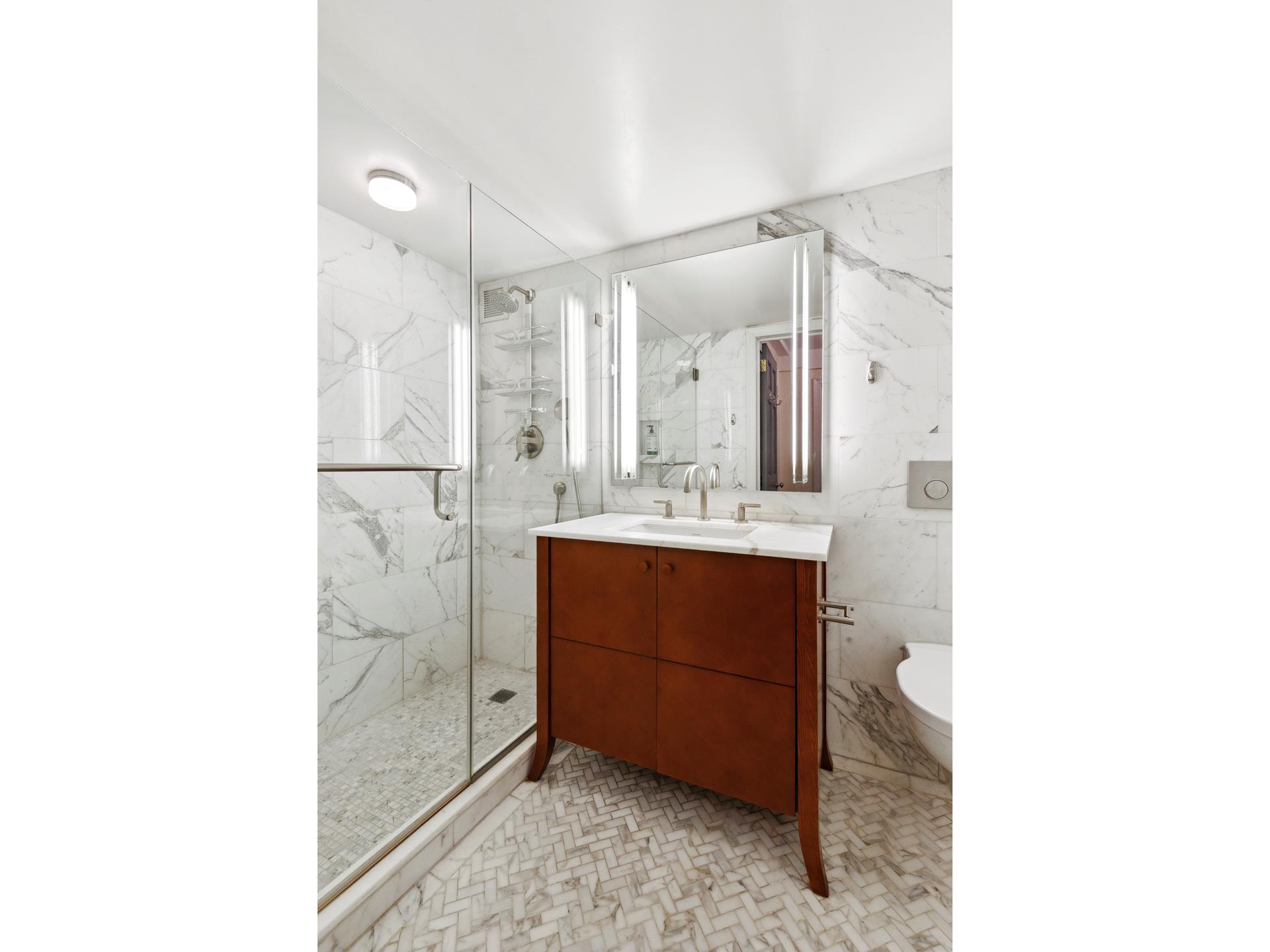 #8 photo, 140 E 28TH Street, マンハッタン Kips Bay , NY 10016