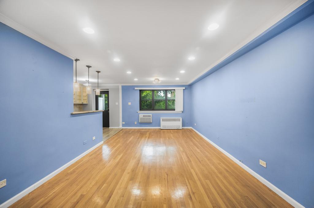 #3 photo, 86-10 151st Avenue, Howard Beach , NY 11414