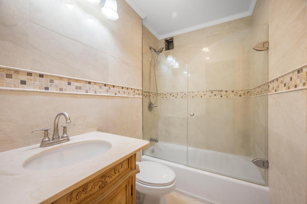 #9 photo, 86-10 151st Avenue, Howard Beach , NY 11414