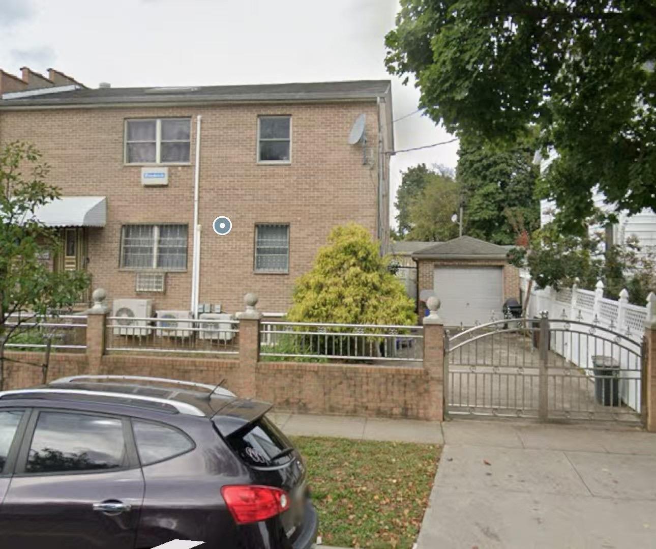 #5 photo, 214-27 38th Avenue, Bayside , NY 11361