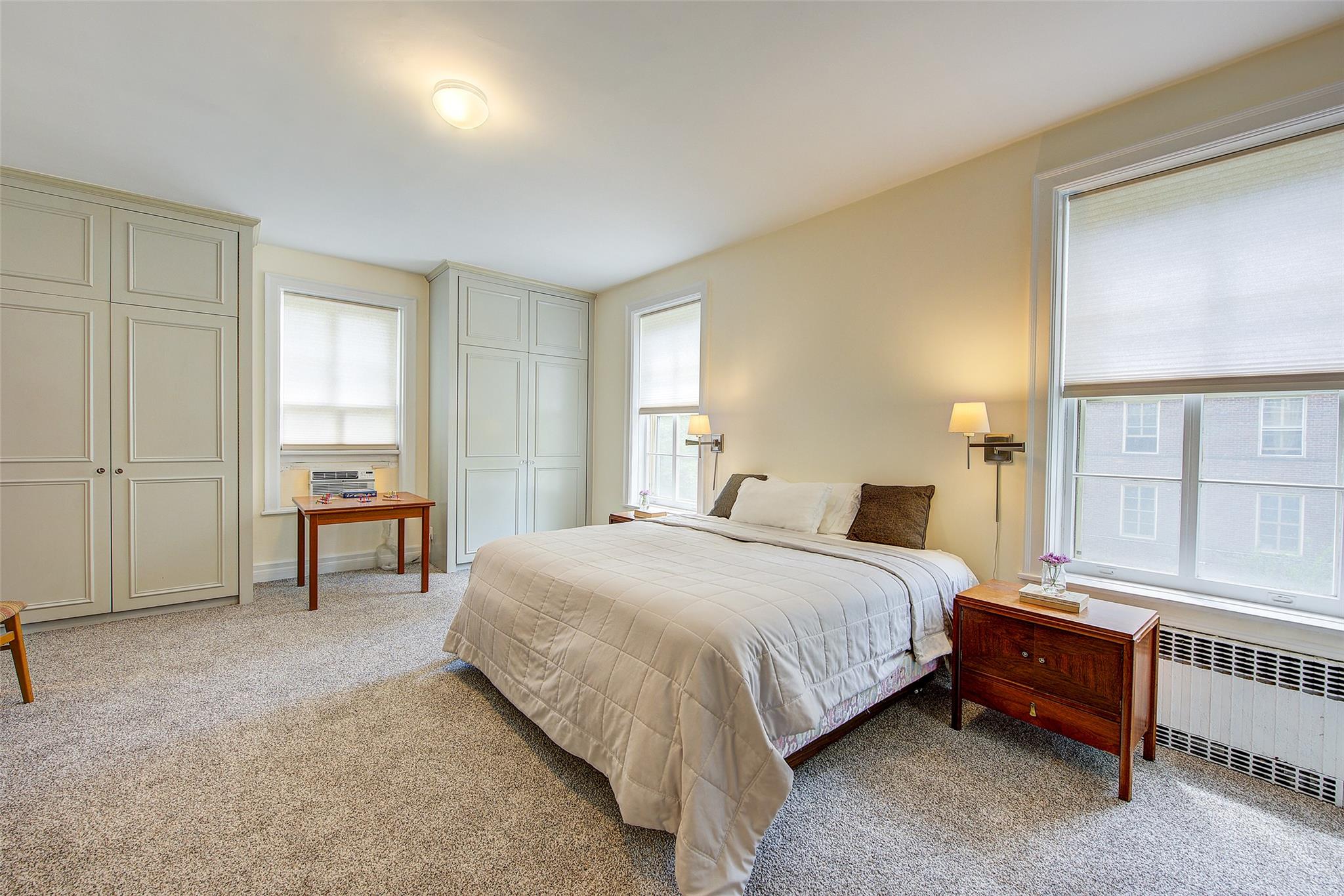 #16 photo, 34-06 81st Street, كوينز Jackson Heights , NY 11372