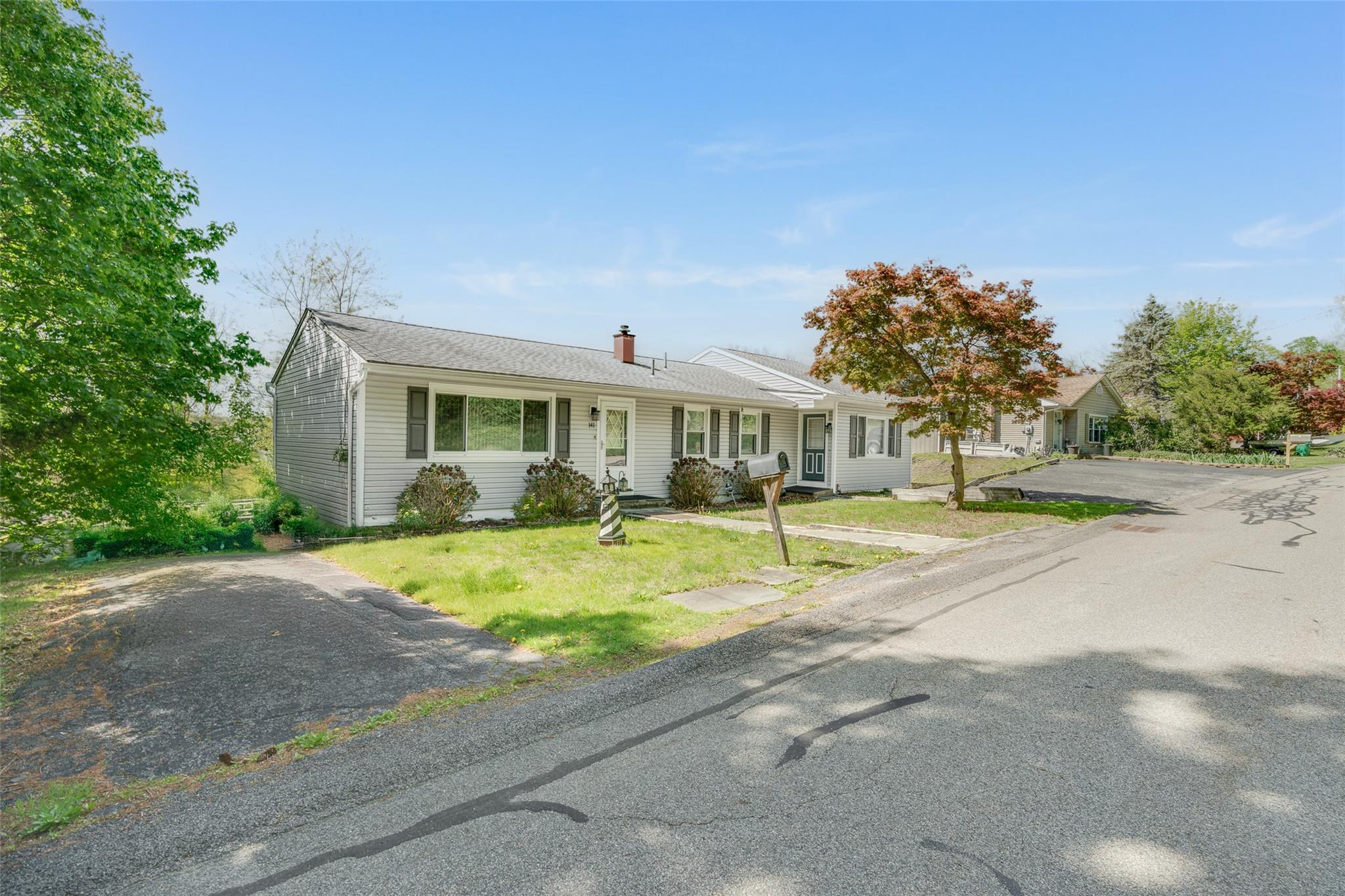 #1 photo, 141 South Avenue, Beacon , NY 12508