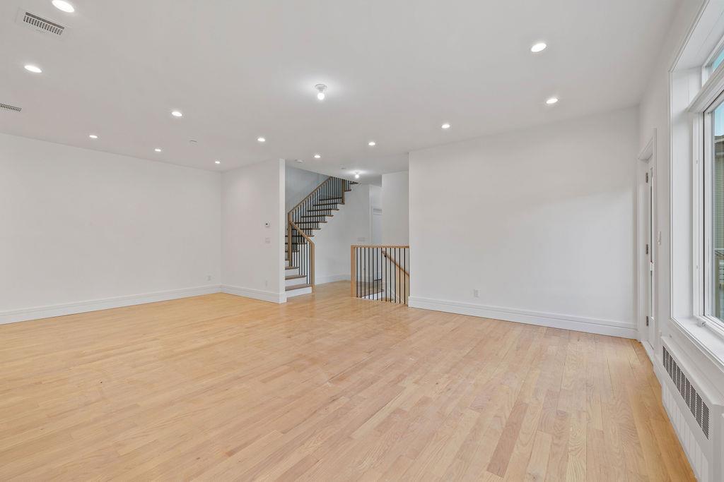 #8 photo, 242 Blauvelt Road, Monsey , NY 10952