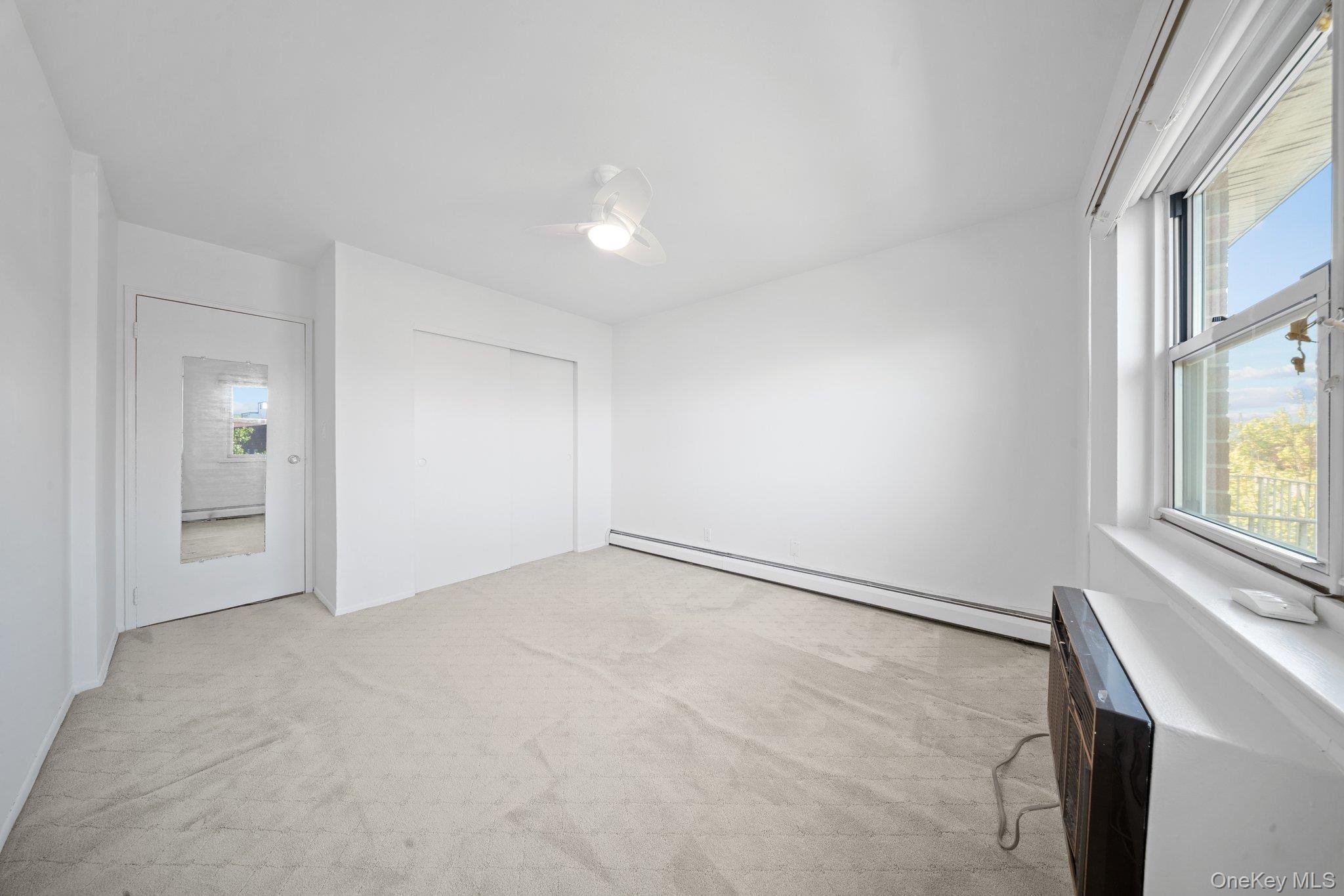 #17 photo, 90 S Park Avenue, Rockville Centre , NY 11570