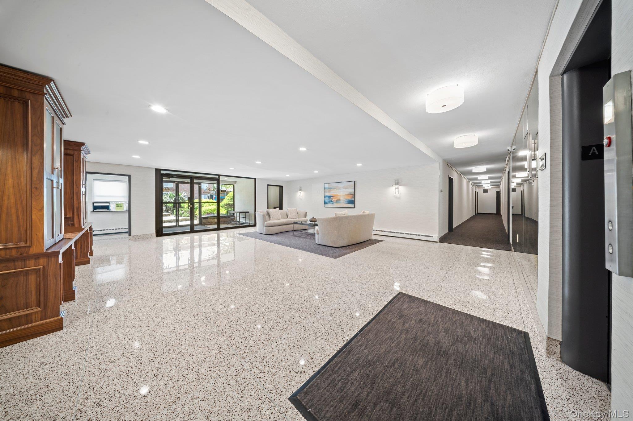 #4 photo, 90 S Park Avenue, Rockville Centre , NY 11570