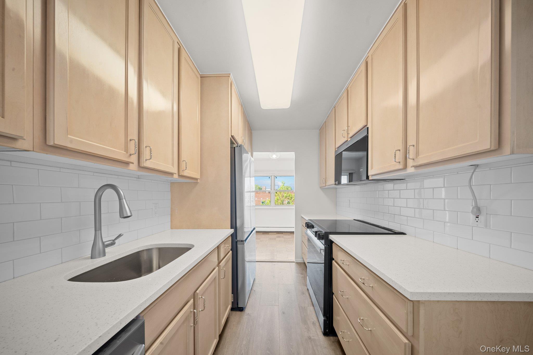 #9 photo, 90 S Park Avenue, Rockville Centre , NY 11570