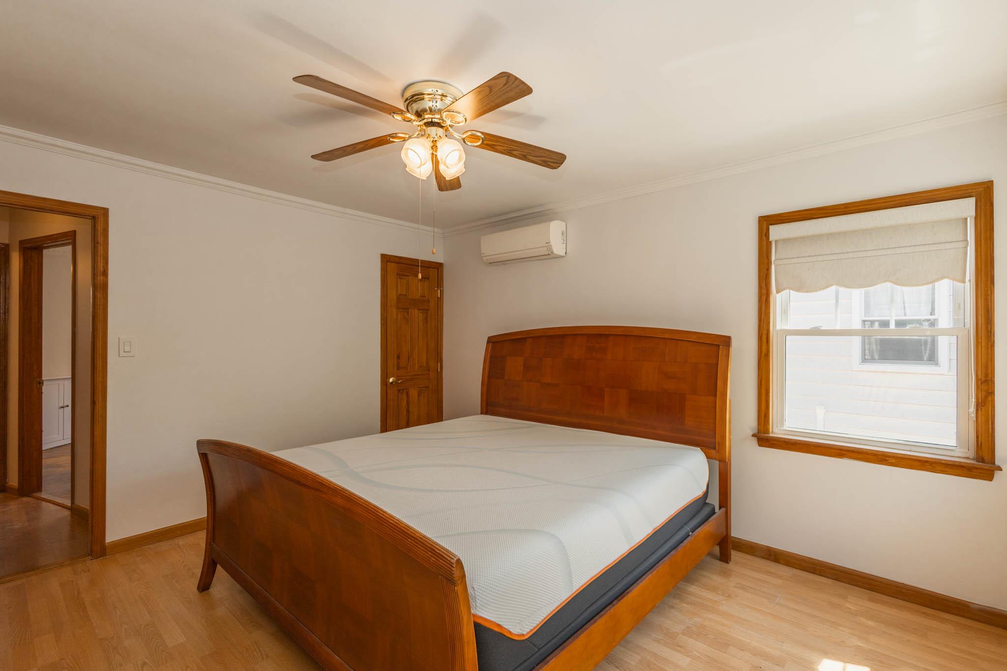 #13 photo, 212-21 47th Avenue, Bayside , NY 11361