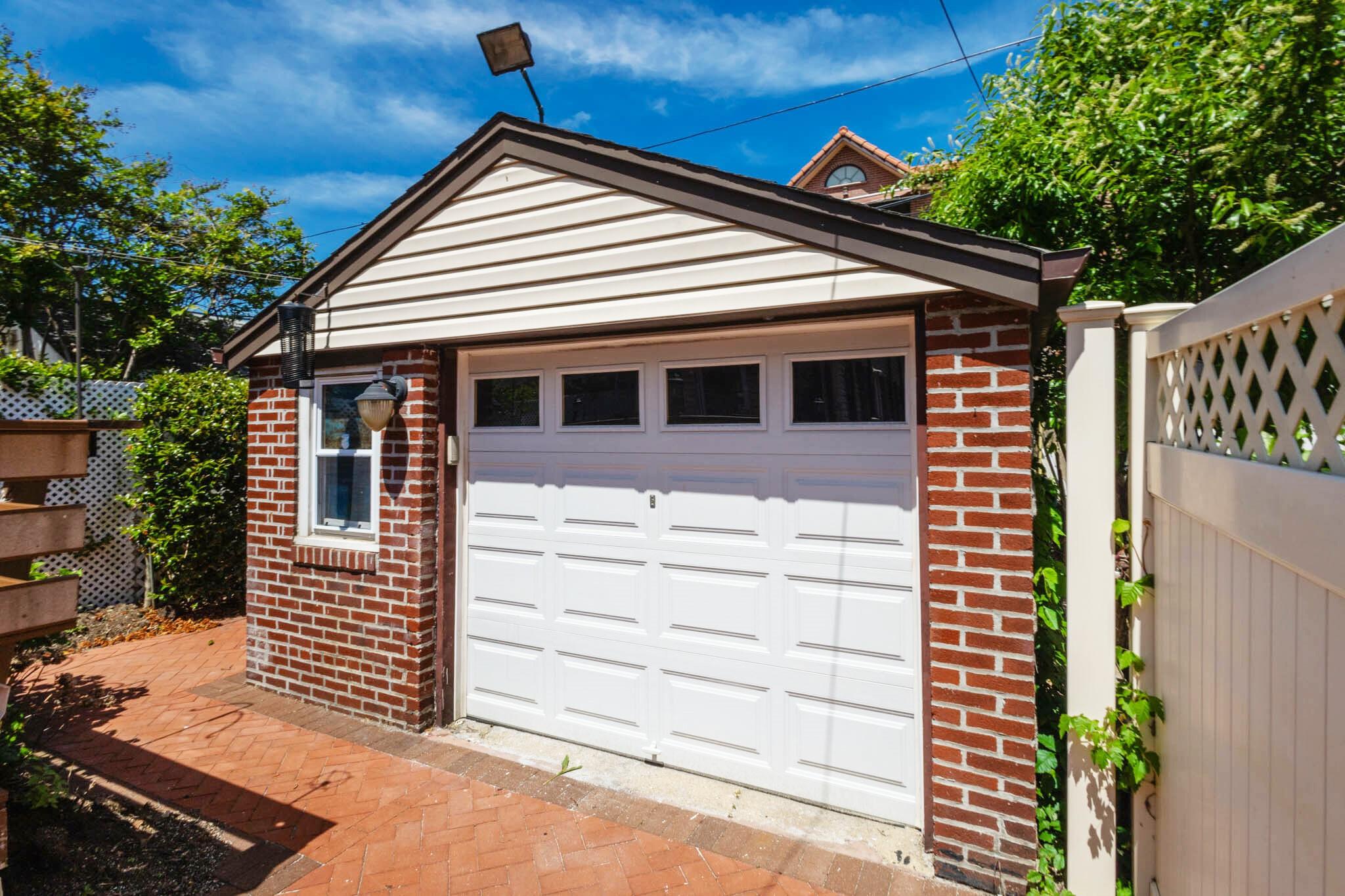 #2 photo, 212-21 47th Avenue, Bayside , NY 11361