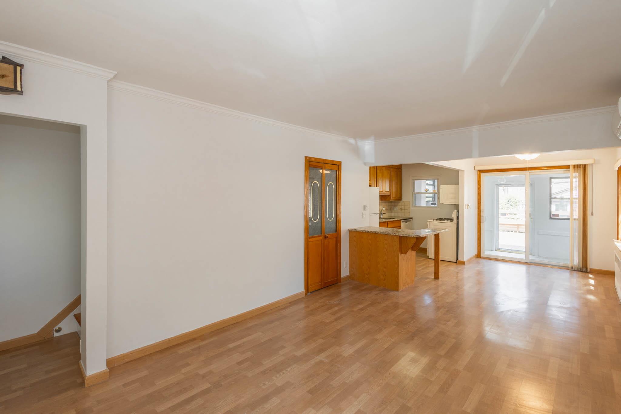 #5 photo, 212-21 47th Avenue, Bayside , NY 11361