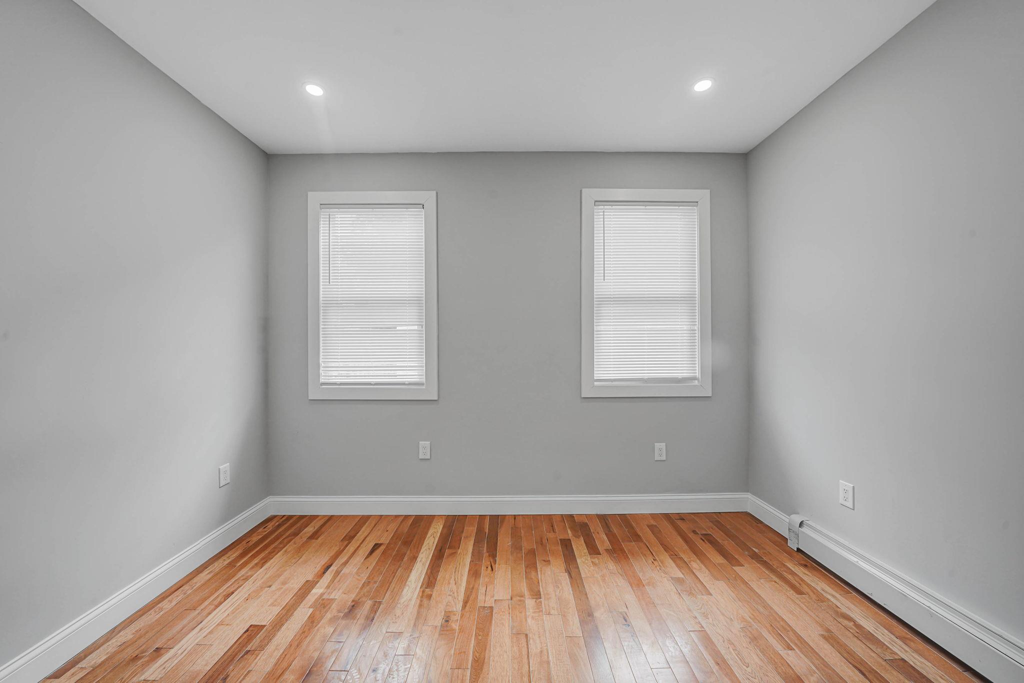 #18 photo, 9217 92nd Street, クイーンズ区 Woodhaven , NY 11421