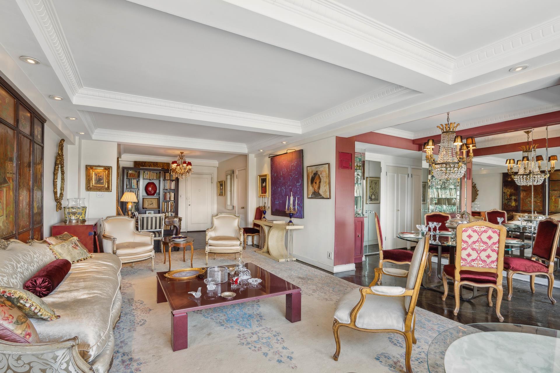 #4 photo, 33 E END Avenue, マンハッタン Yorkville , NY 10028