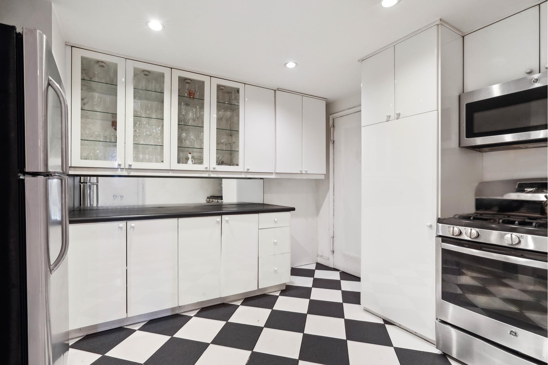 #7 photo, 33 E END Avenue, マンハッタン Yorkville , NY 10028