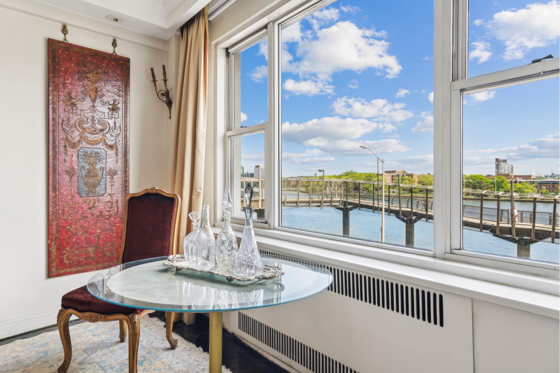 #8 photo, 33 E END Avenue, マンハッタン Yorkville , NY 10028