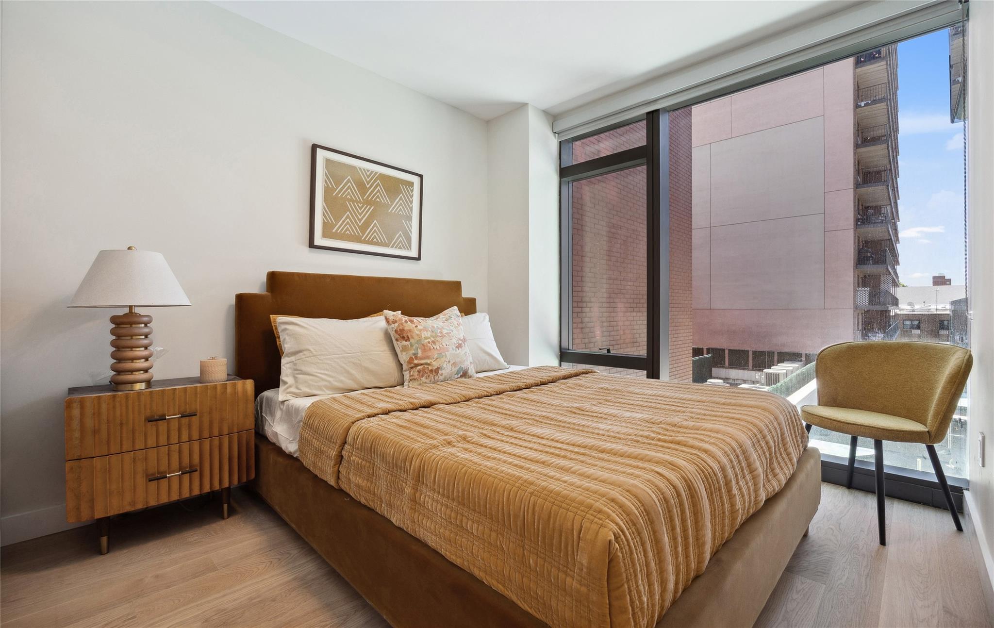 #10 photo, 38-20 Parsons Boulevard, Flushing , NY 11354