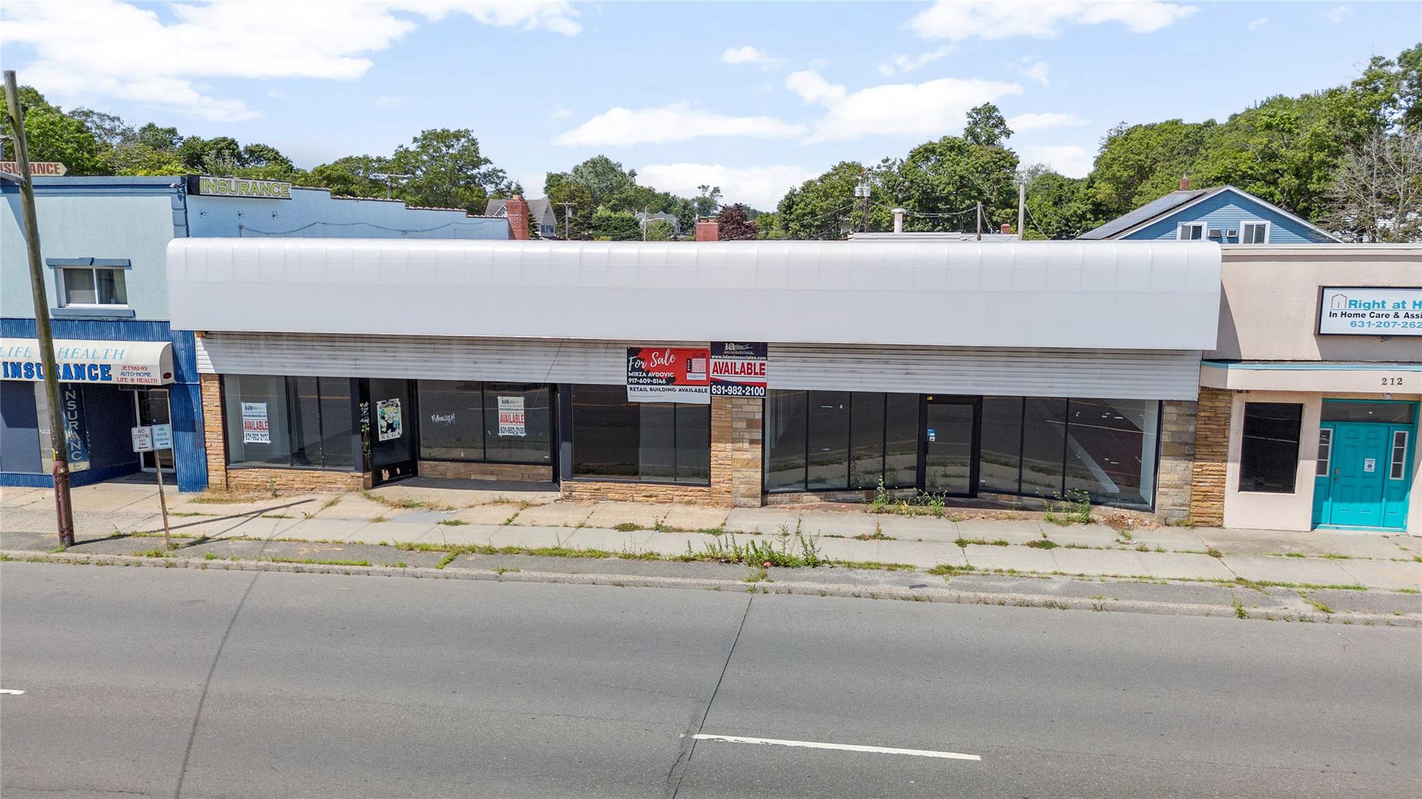 #2 photo, 210 Medford Avenue, サフォーク郡 Patchogue , NY 11772