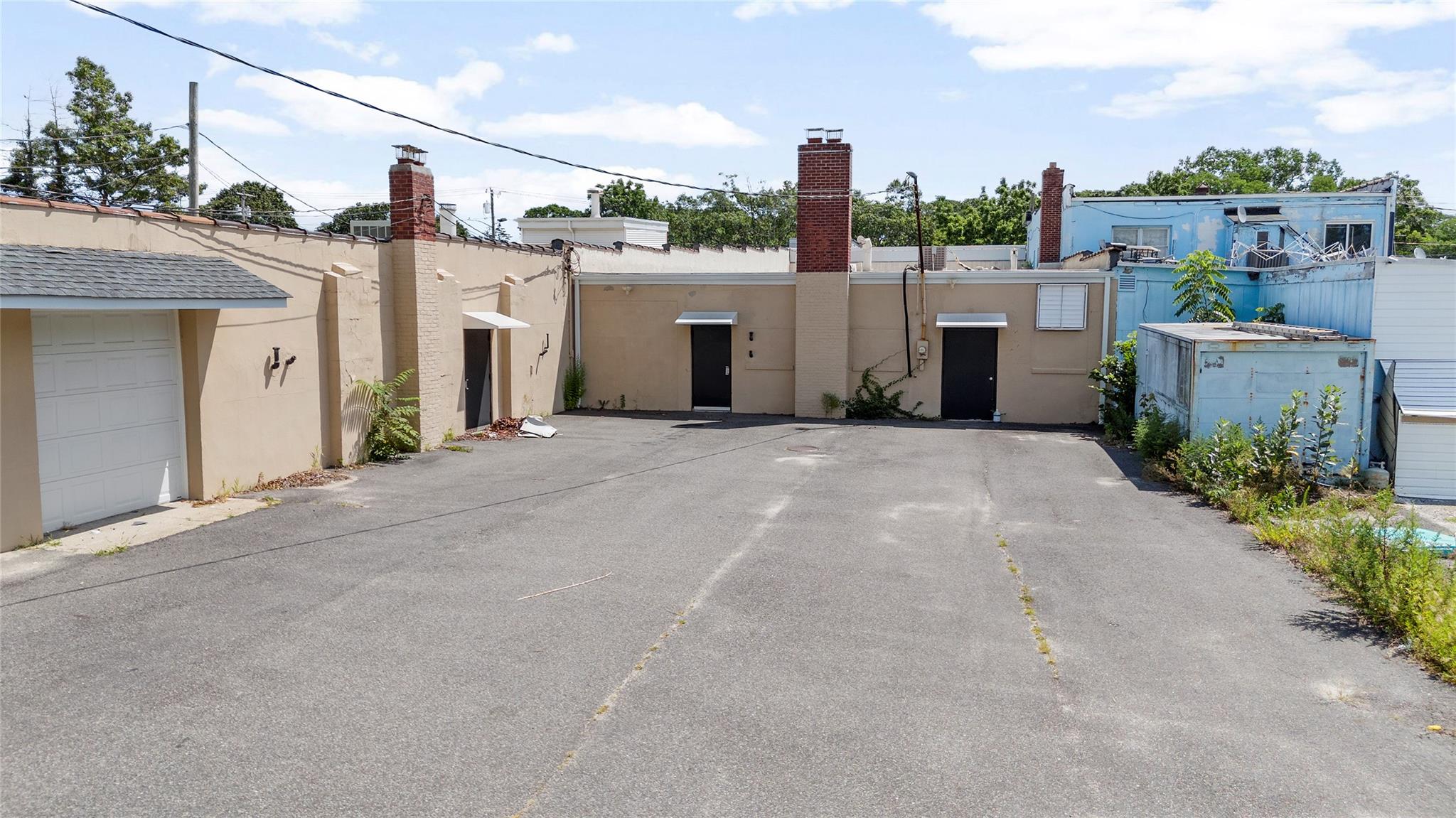 #3 photo, 210 Medford Avenue, サフォーク郡 Patchogue , NY 11772