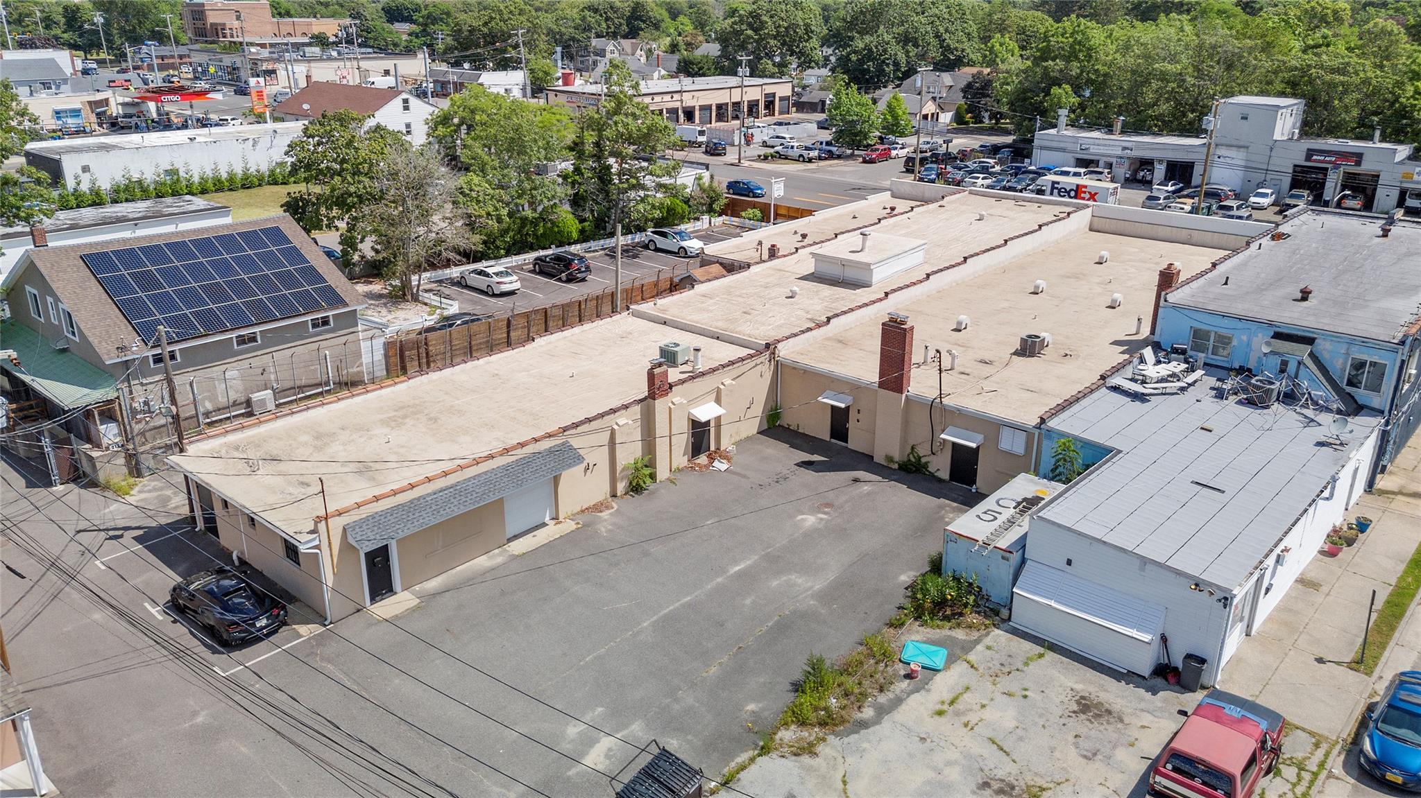 #5 photo, 210 Medford Avenue, サフォーク郡 Patchogue , NY 11772