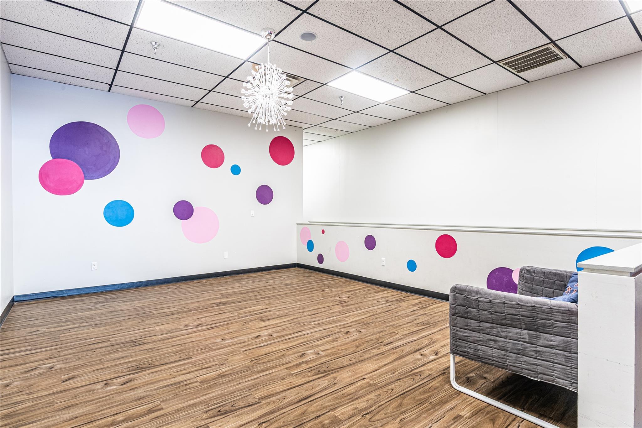 #15 photo, 188 Main Street, New Paltz , NY 12561