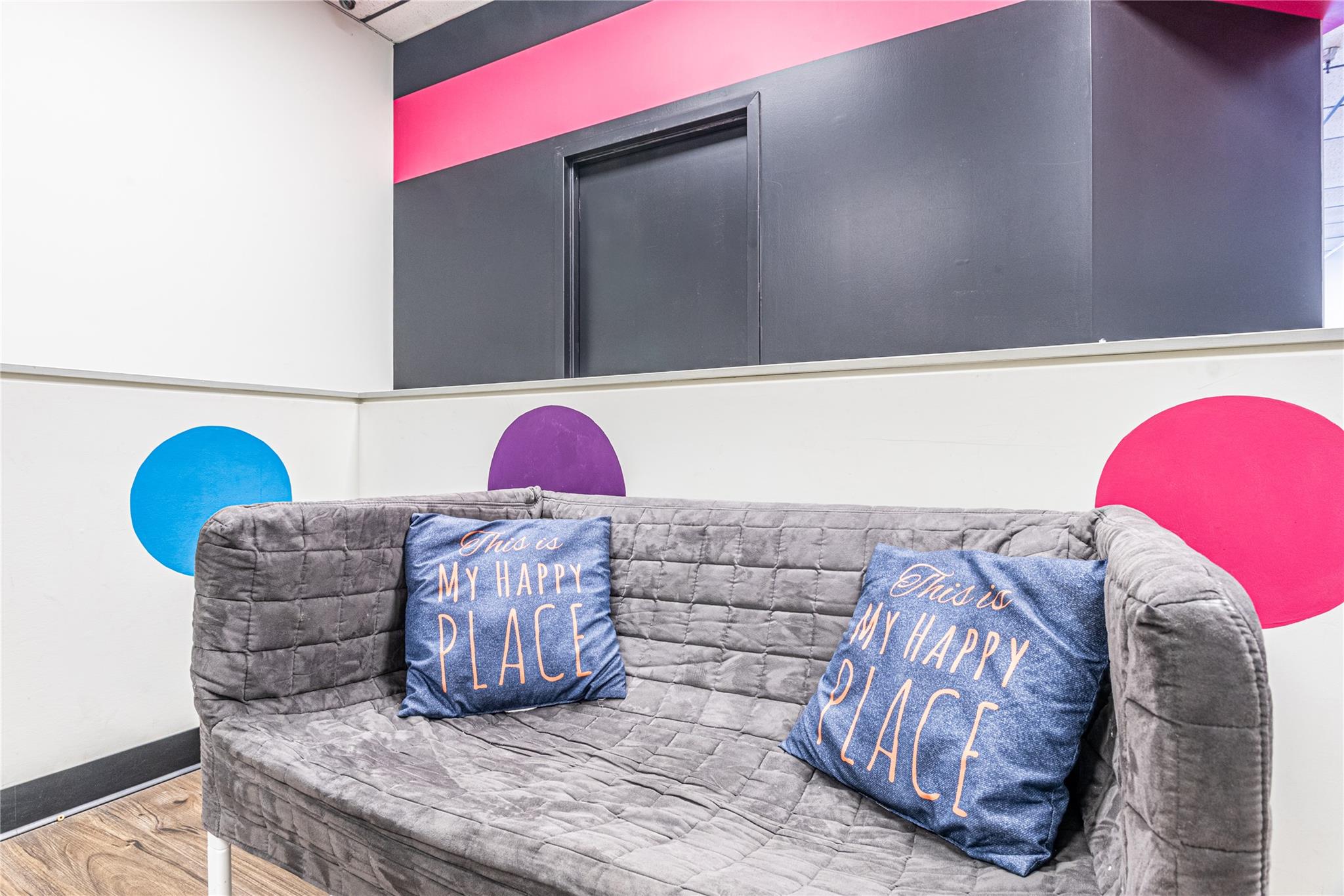 #17 photo, 188 Main Street, New Paltz , NY 12561