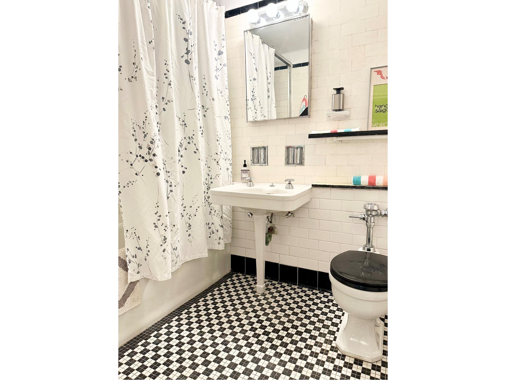 #10 photo, 410 W 24TH Street, マンハッタン Chelsea , NY 10011