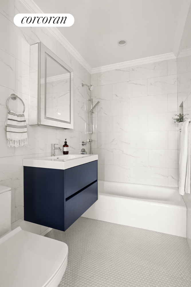 #8 photo, 560 HANCOCK Street, Stuyvesant Heights , NY 11233