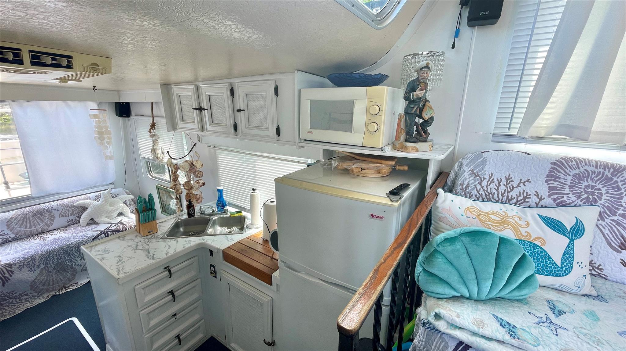 #11 photo, 360 Beach 59th Street, クイーンズ区 Arverne , NY 11692