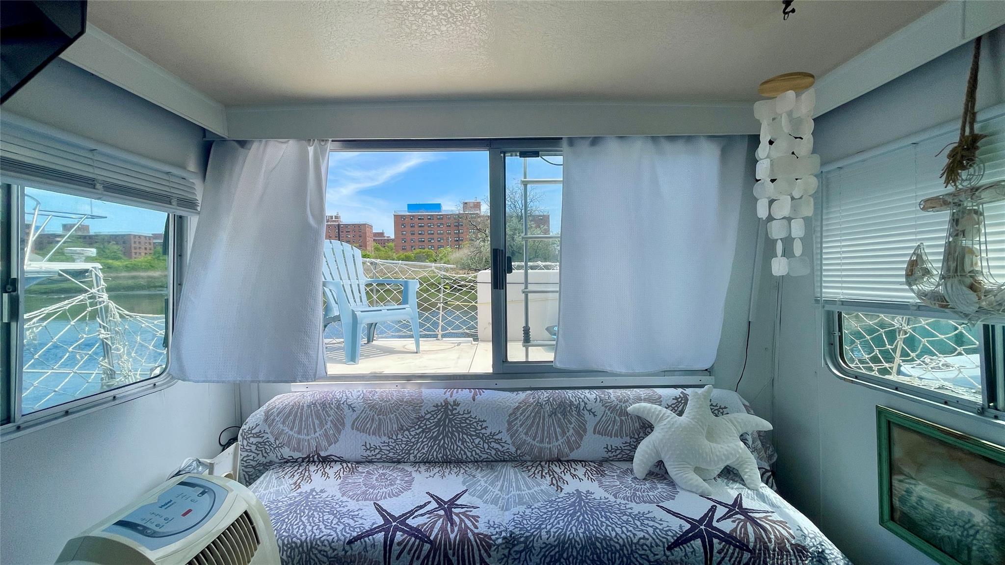 #8 photo, 360 Beach 59th Street, クイーンズ区 Arverne , NY 11692