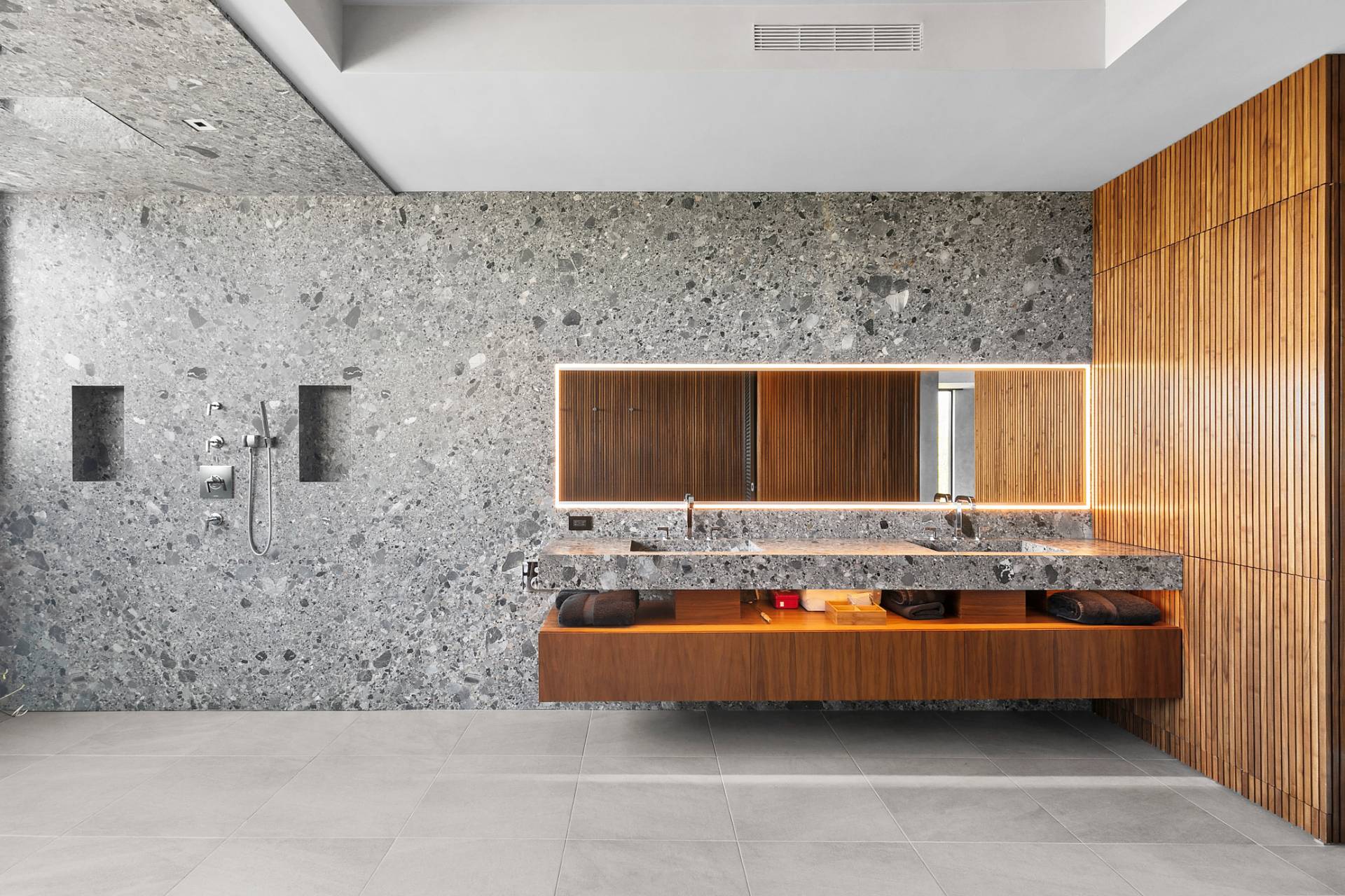 #29 photo, 989 Deerfield Road, サフォーク郡 Watermill , NY 11976