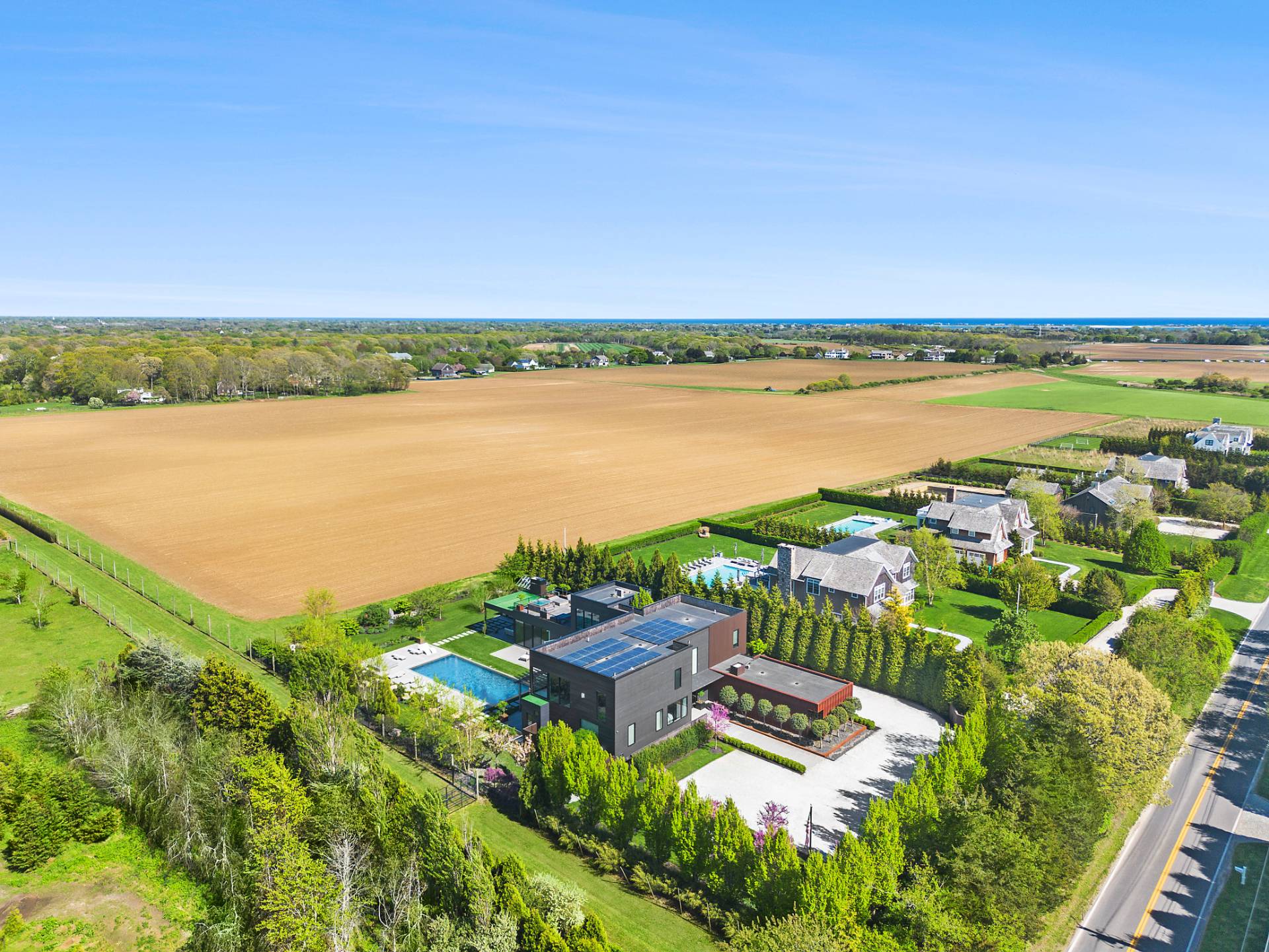 #3 photo, 989 Deerfield Road, サフォーク郡 Watermill , NY 11976