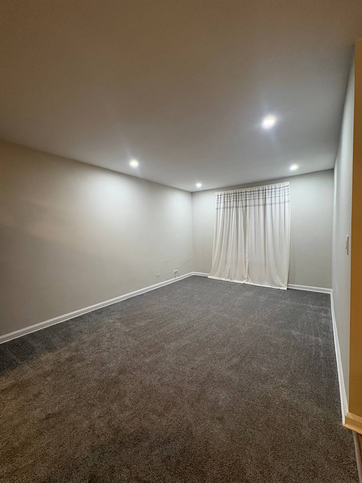 #7 photo, 2107  Wallace , #6E, Pelham Parkway , NY 10462