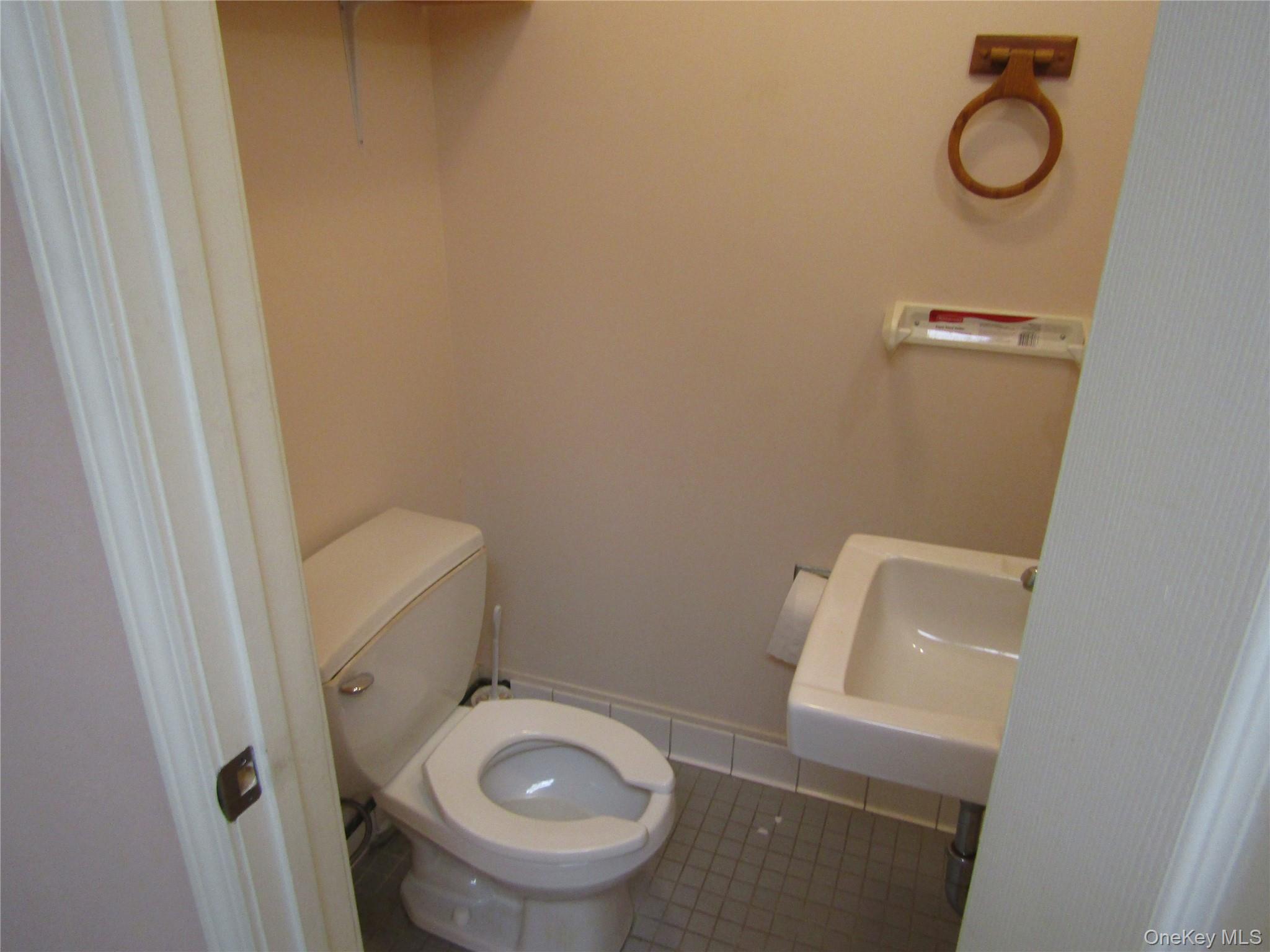 #11 photo, 305 Main Street, Goshen , NY 10924