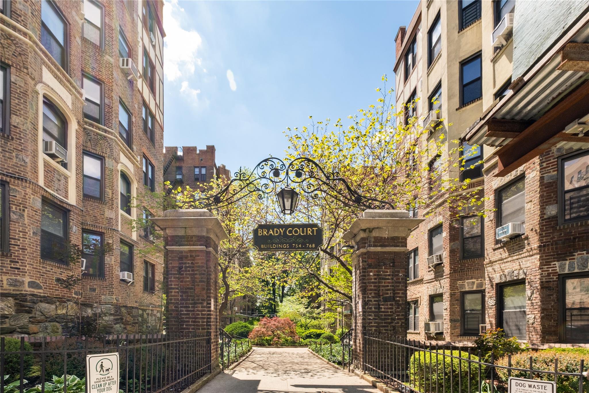 #1 photo, 760 Brady Avenue Avenue, 布朗士 Bronx , NY 10462