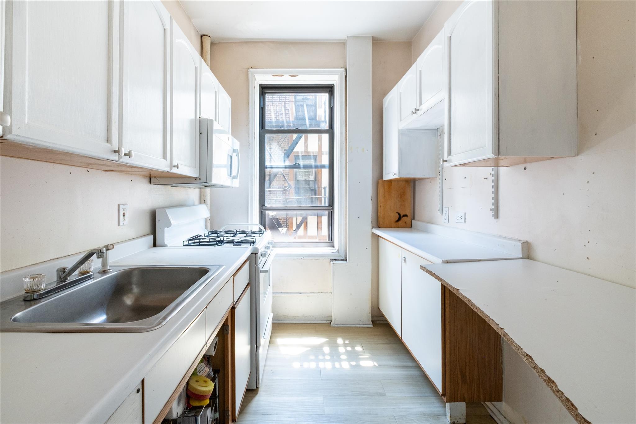 #16 photo, 760 Brady Avenue Avenue, ブロンクス区 Bronx , NY 10462