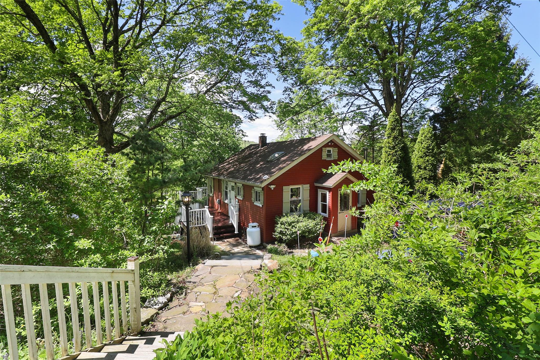 #1 photo, 95 Montrose Drive, Carmel , NY 10512