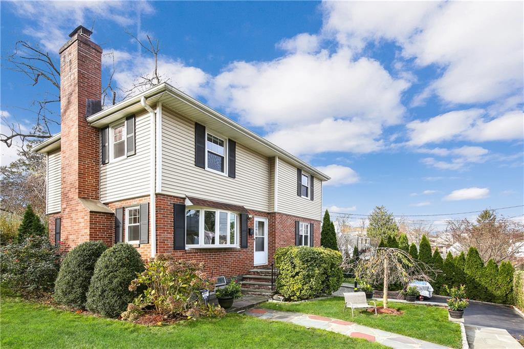 #1 photo, 57 Parkway Circle, Scarsdale , NY 10583