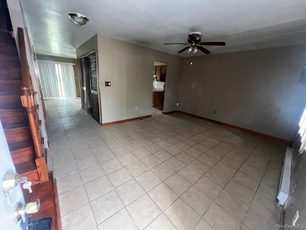 #3 photo, 5 Northgate Drive, Walden , NY 12586