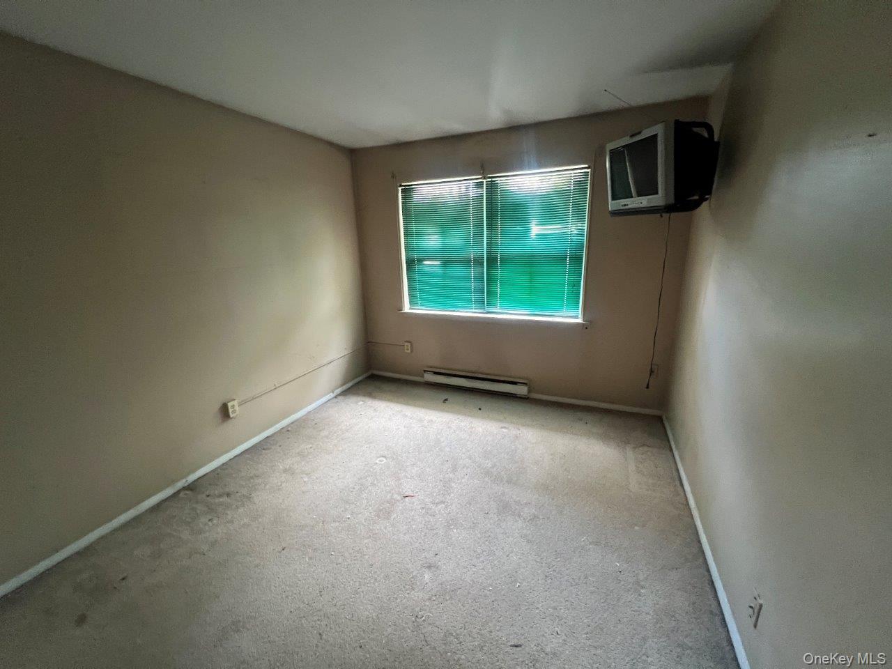 #7 photo, 5 Northgate Drive, Walden , NY 12586