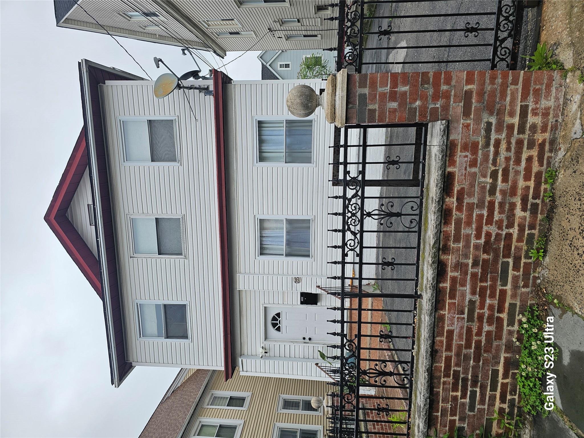 #1 photo, 215 S 1st Avenue, Mount Vernon , NY 10550